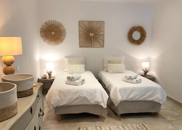 Piscine Proche Centre * Cannes