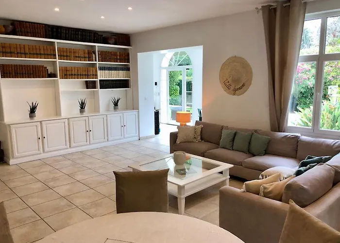 Piscine Proche Centre Cannes