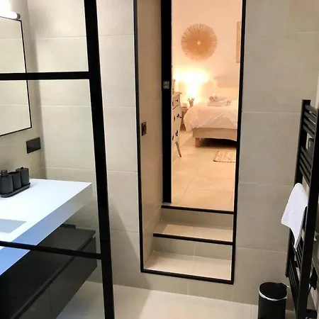 Piscine Proche Centre カンヌ